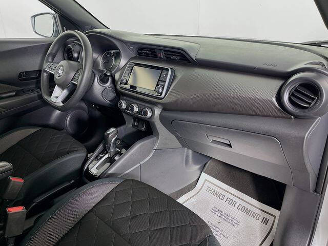 2020 Nissan Kicks S