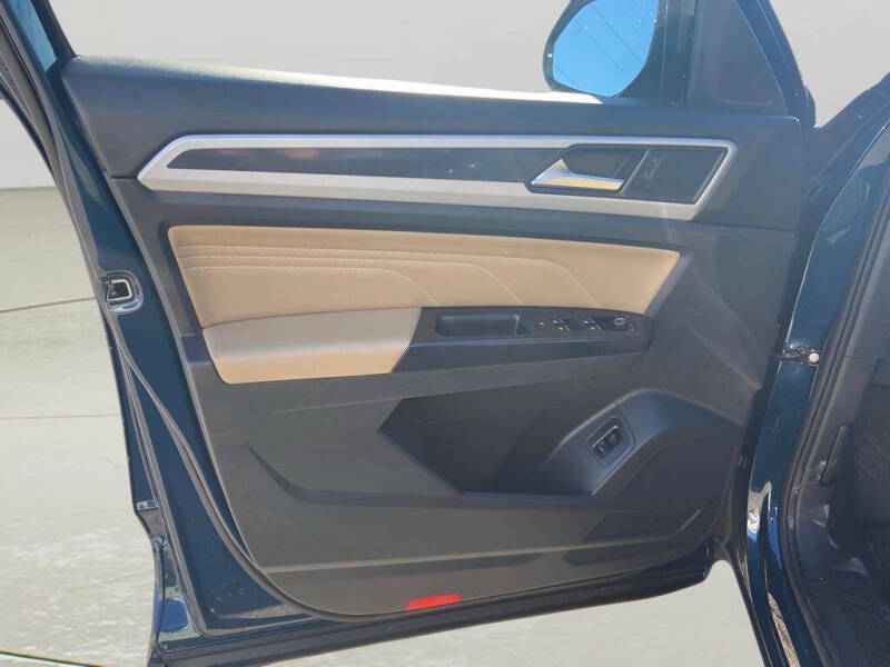 2021 Volkswagen Atlas Cross Sport V6 SEL R-Line 4Motion