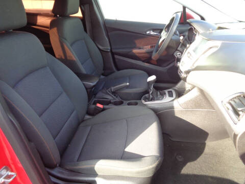 2016 Chevrolet Cruze LS Manual