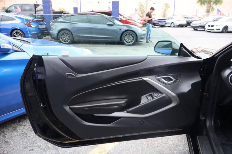 2017 Chevrolet Camaro LT