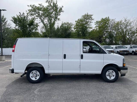 2025 Chevrolet Express 2500