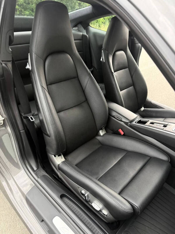 2012 Porsche 911 Carrera