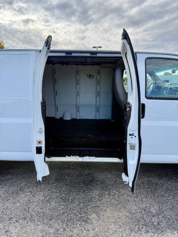 2020 Chevrolet Express 2500