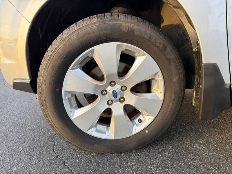 2017 Subaru Forester 2.5i