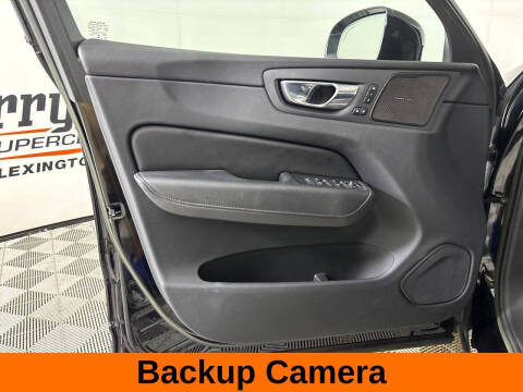 2023 Volvo XC60 B5 Plus Bright Theme