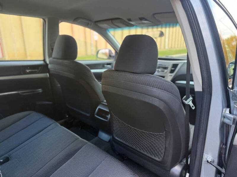 2012 Subaru Outback 2.5i