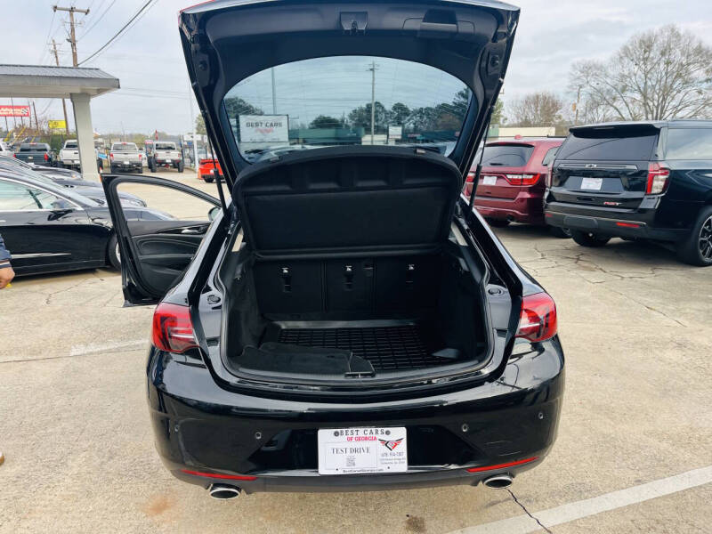 2019 Buick Regal Sportback Essence