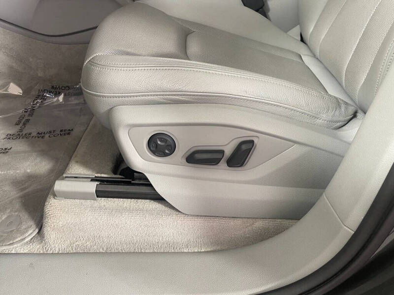 2019 Audi Q7 quattro Prestige 55 TFSI