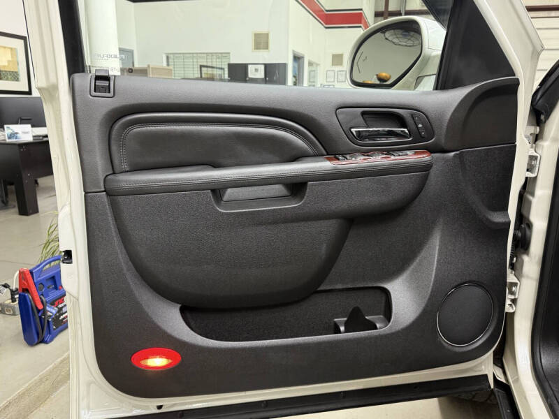 2014 Cadillac Escalade Premium