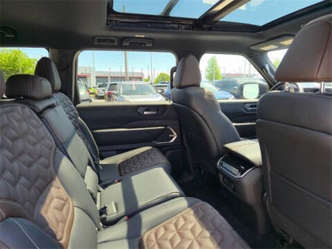 2025 Nissan Armada Platinum