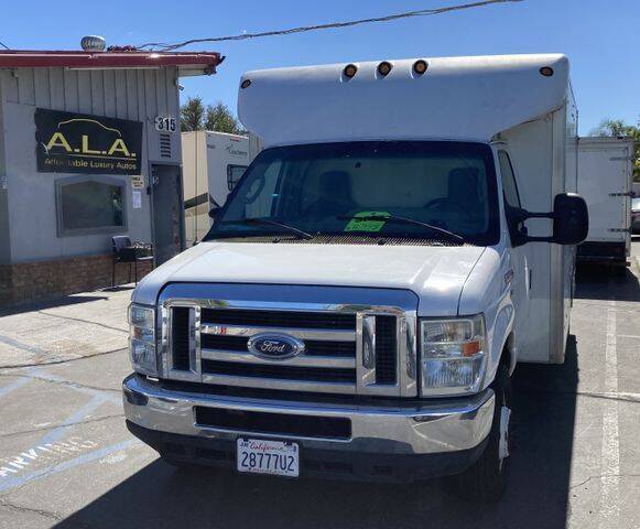 2011 Ford E-Series Chassis for sale at Affordable Luxury Autos LLC in San Jacinto CA