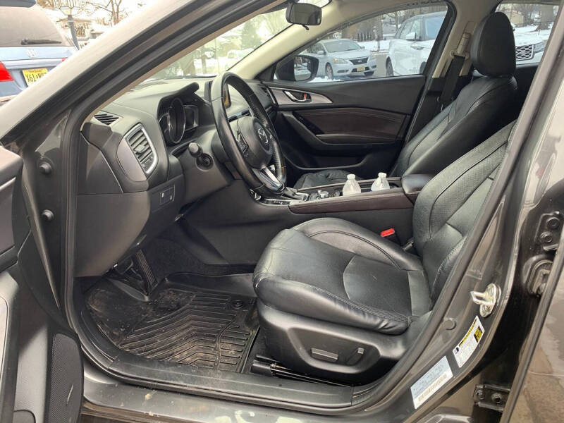 2017 Mazda MAZDA3 Grand Touring