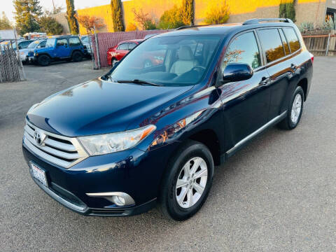 2012 Toyota Highlander for sale at C. H. Auto Sales in Citrus Heights CA