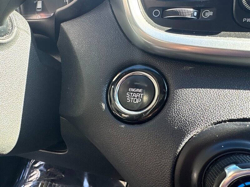 2019 Kia Sorento EX V6