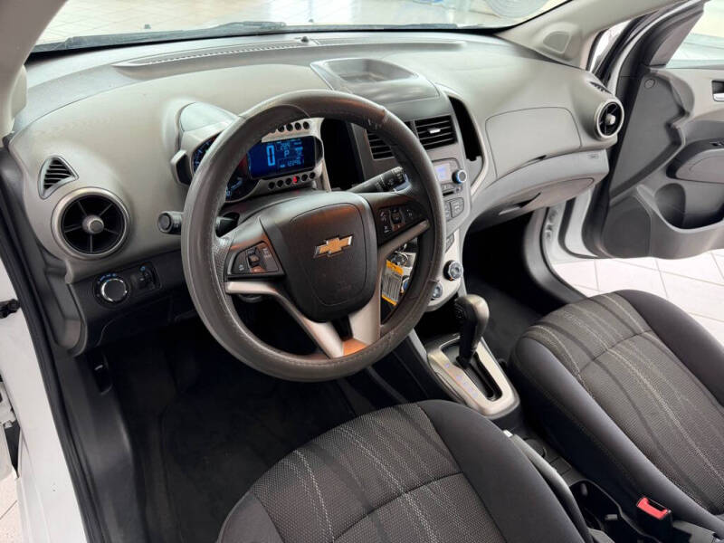 2014 Chevrolet Sonic LT Auto
