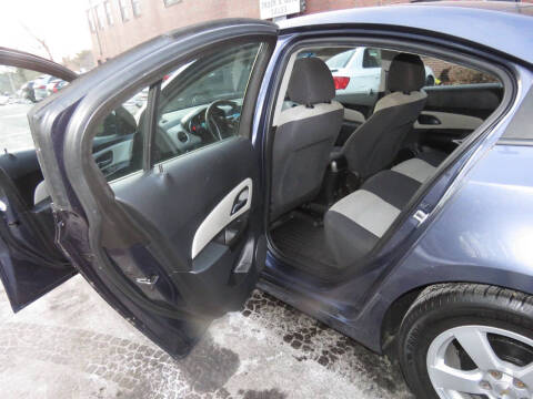 2014 Chevrolet Cruze LS Manual