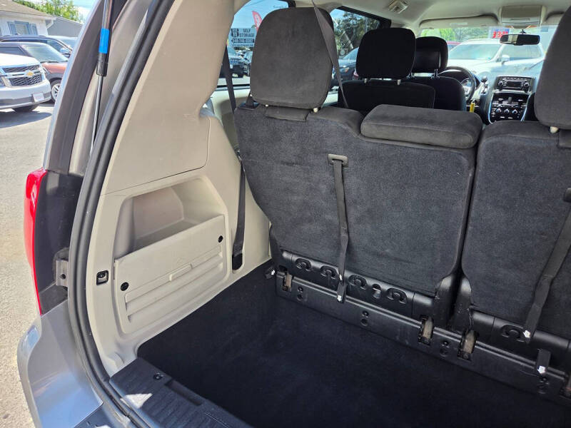 2016 Dodge Grand Caravan American Value Package