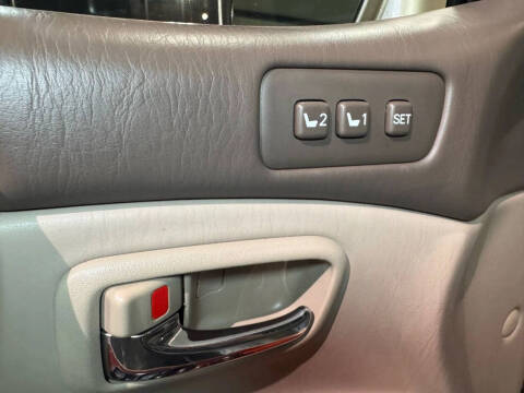 2001 Lexus LX 470