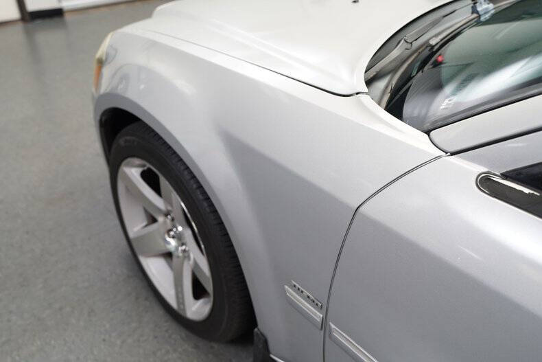 2005 Dodge Magnum RT