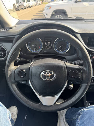 2018 Toyota Corolla LE