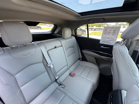 2022 Cadillac XT4 Luxury