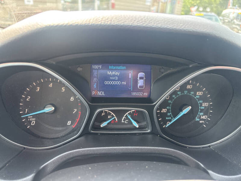 2014 Ford Focus SE