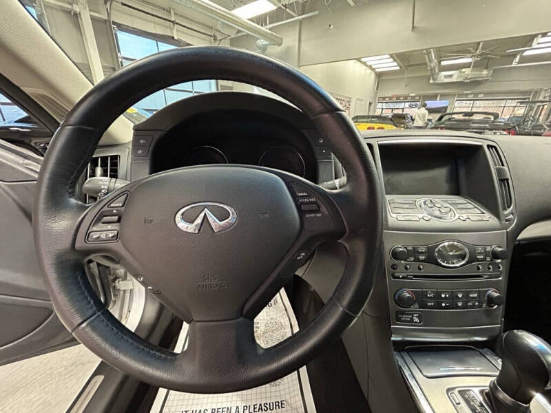 2012 Infiniti G37 Coupe x