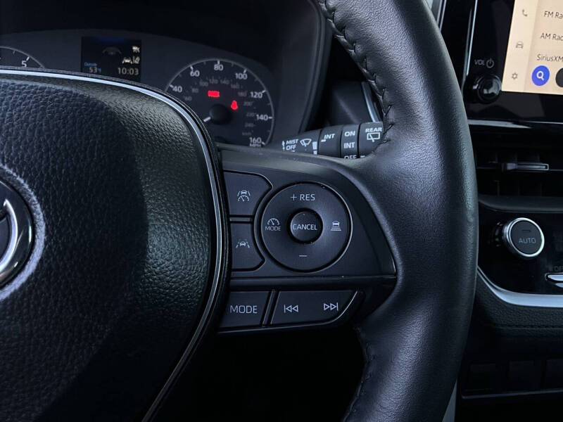 2025 Toyota Corolla Cross LE