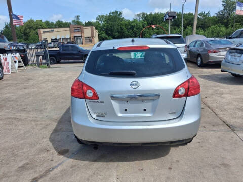 2014 Nissan Rogue Select S