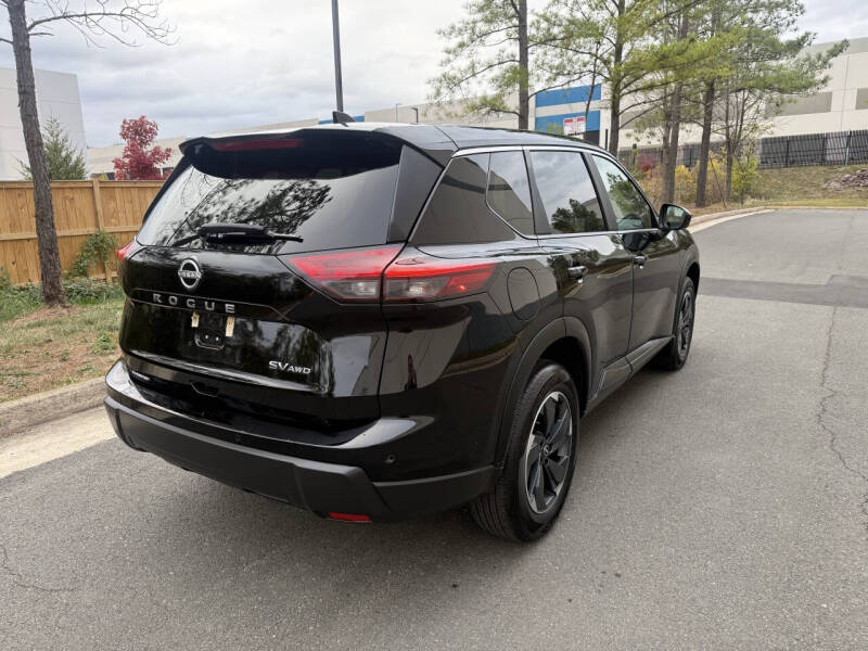 2024 Nissan Rogue SV
