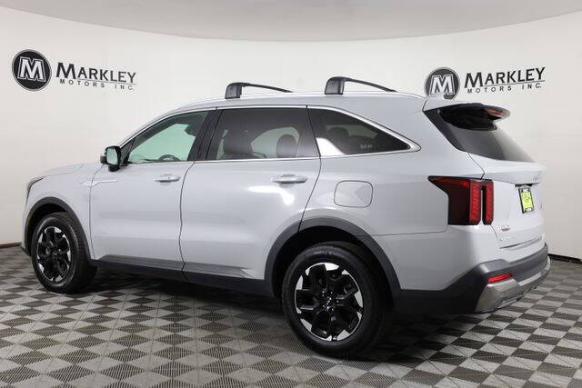 2024 Kia Sorento S