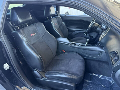 2015 Dodge Challenger R/T Plus