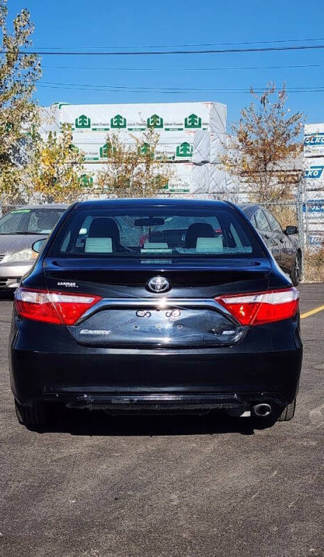 2016 Toyota Camry SE