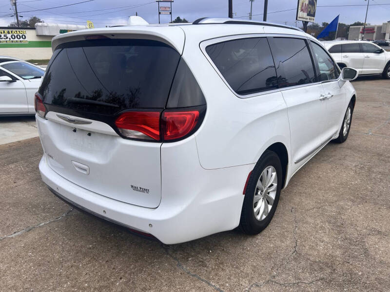 2019 Chrysler Pacifica Touring L