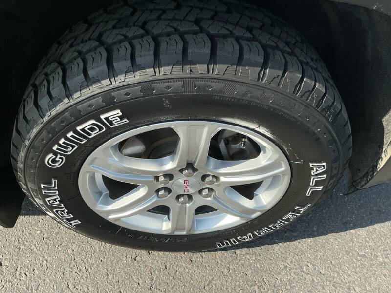 2018 GMC Acadia SLE-1