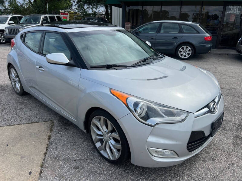 2012 Hyundai Veloster Base photo 3