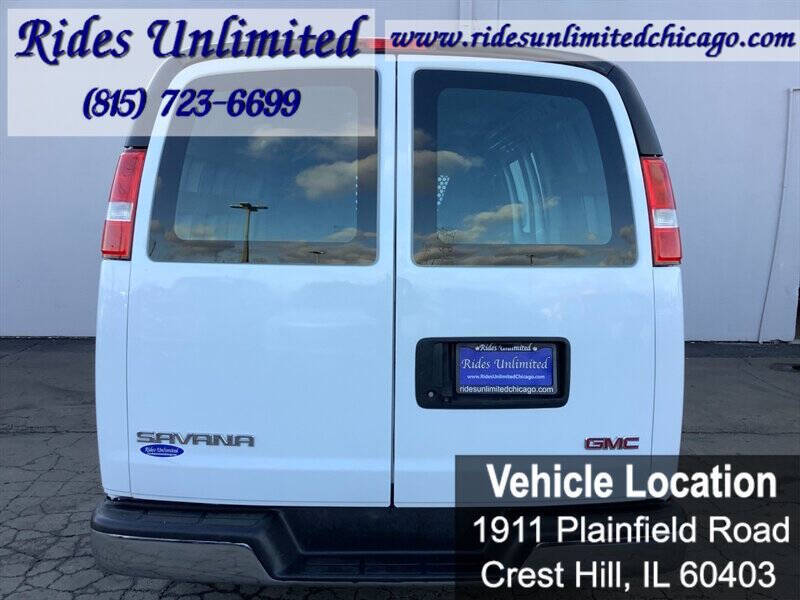 2022 GMC Savana 2500