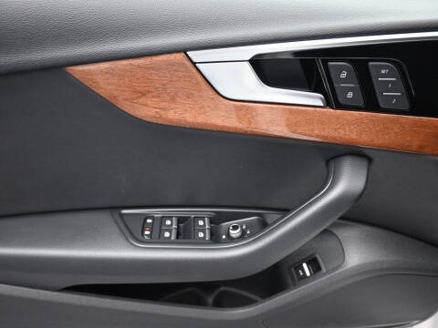 2022 Audi A4 quattro Premium 40 TFSI