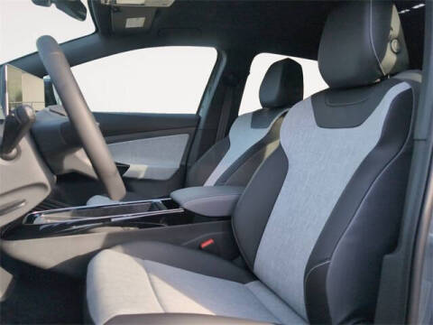 2025 Volkswagen ID.4 Pro