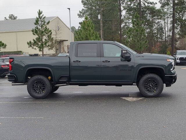 2026 Chevrolet Silverado 2500HD ZR2