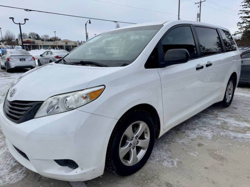 2017 Toyota Sienna L 7-Passenger