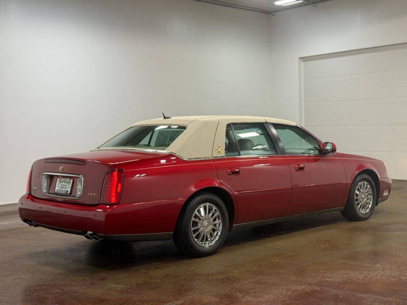 2005 Cadillac DeVille DHS