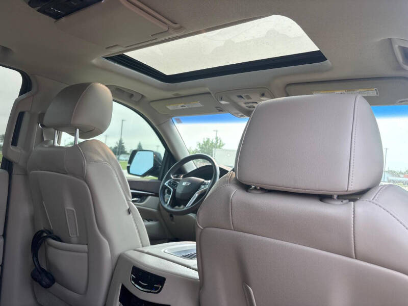 2017 Cadillac Escalade Premium Luxury