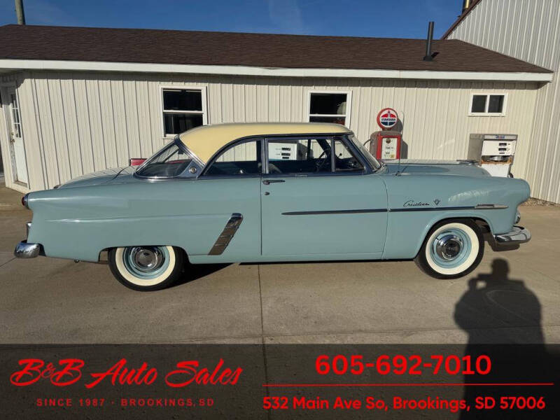 1952 Ford Crestline