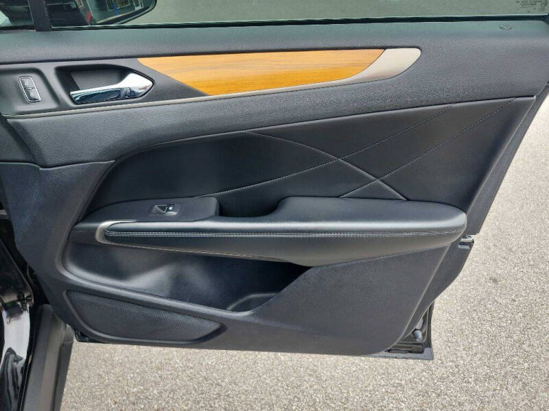 2016 Lincoln MKC Reserve