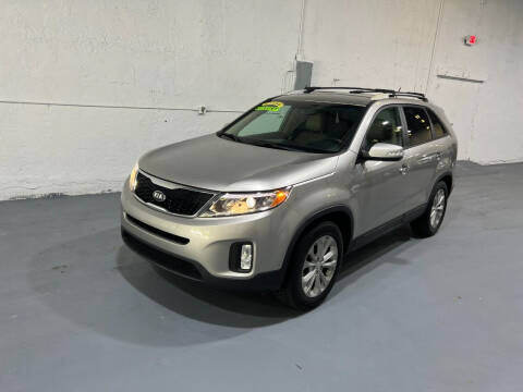 2015 Kia Sorento for sale at Lamberti Auto Collection in Plantation FL