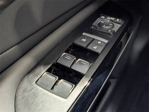 2023 Lexus ES 350 F SPORT Handling