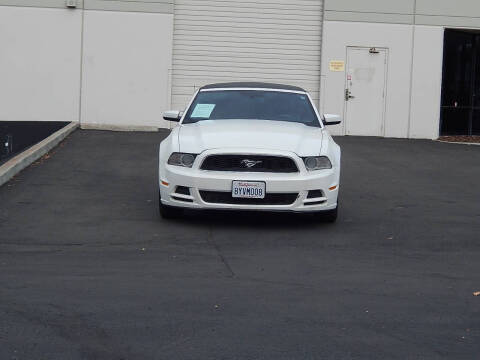 2014 Ford Mustang V6 Premium