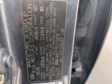 2014 Kia Cadenza Premium