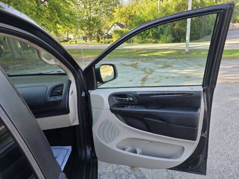 2012 Dodge Grand Caravan SE